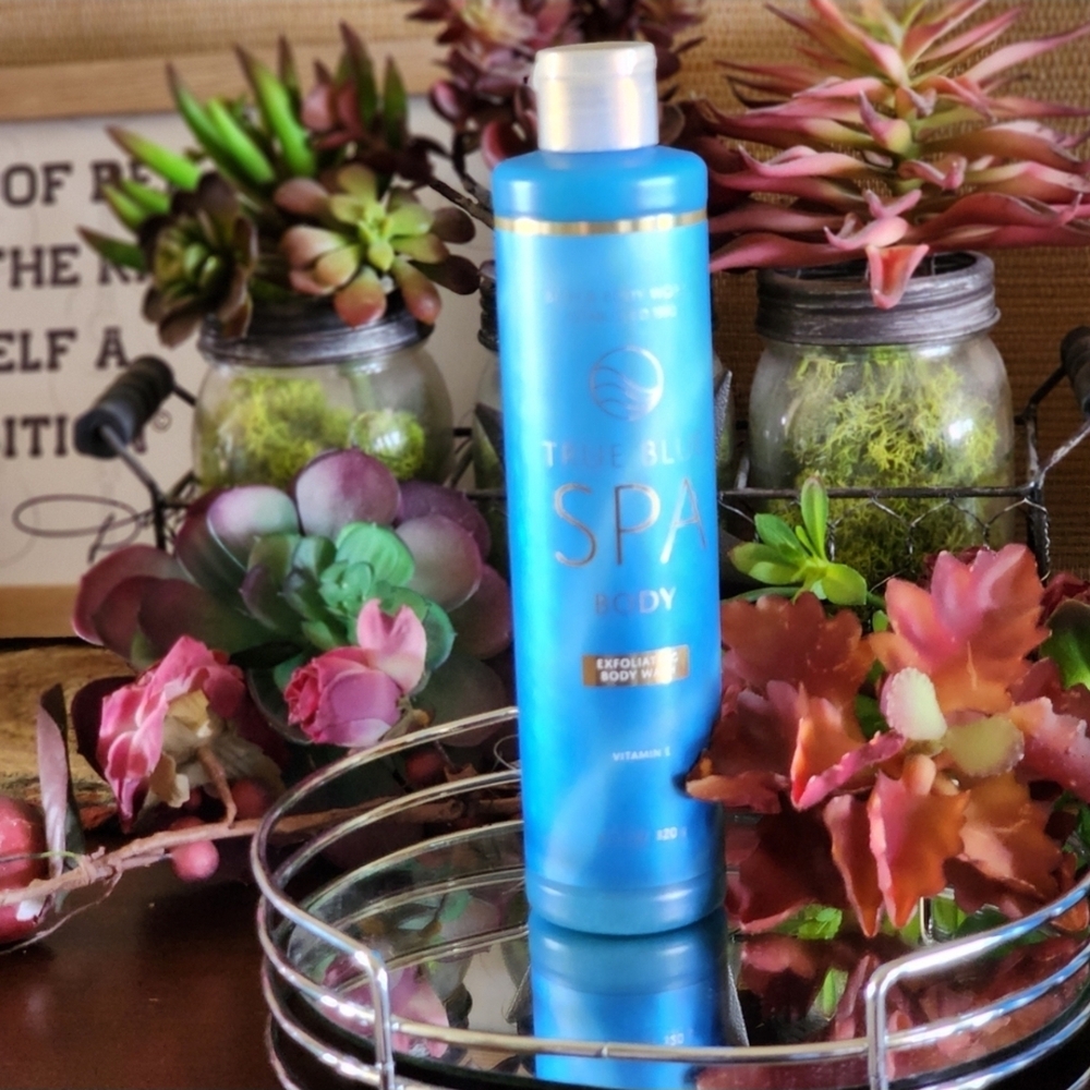 Bath & Body Works True Blue Spa Deluxe Men's Bundle - Picture 5 of 11